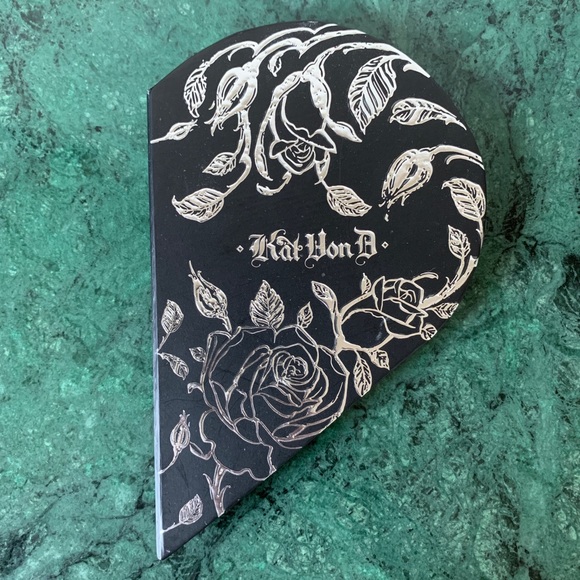 Too Faced x Kat Von D Better Together Collection - Picture 6 of 11